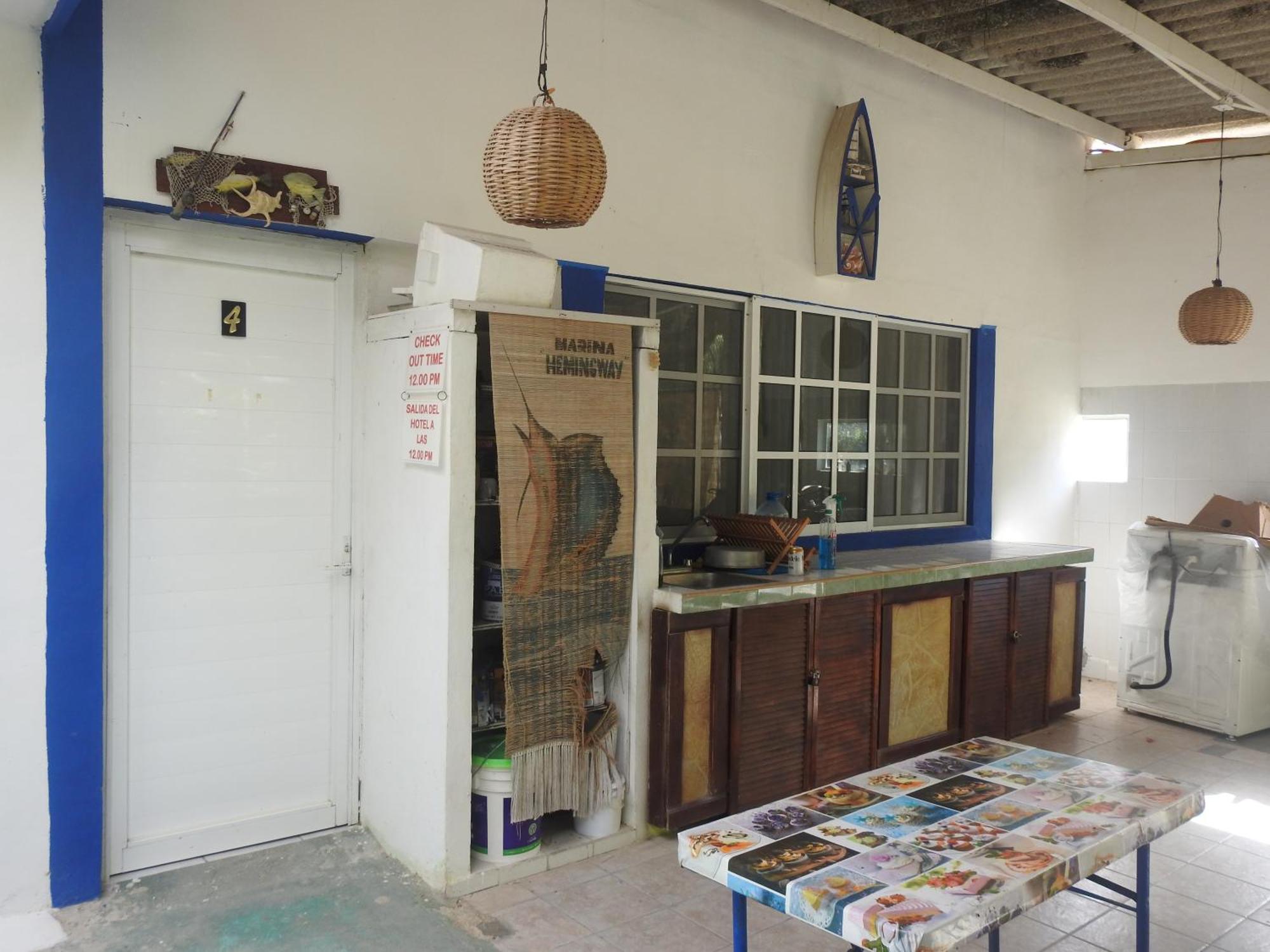 Palapas De Guest house