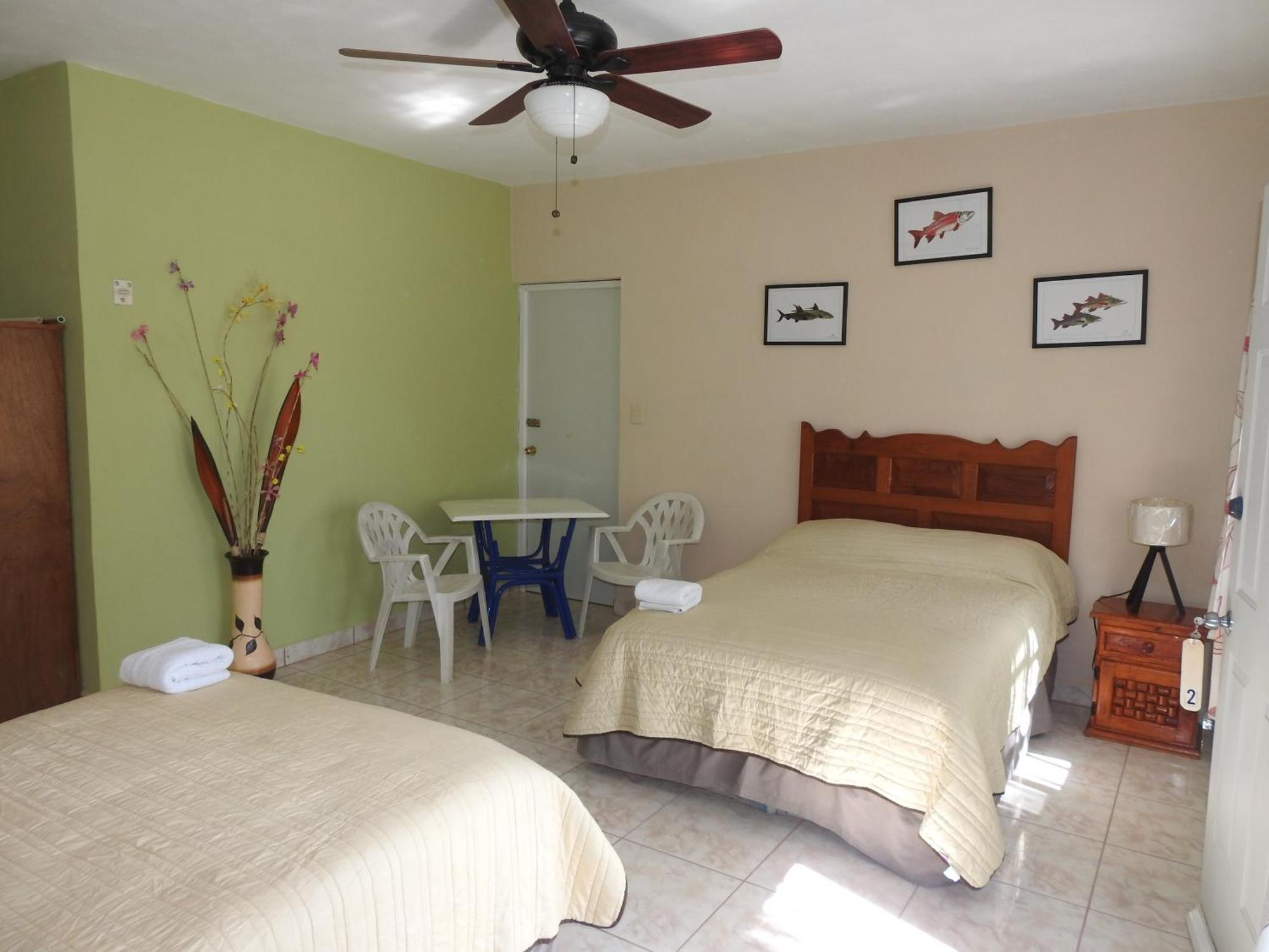 Palapas De Guest house